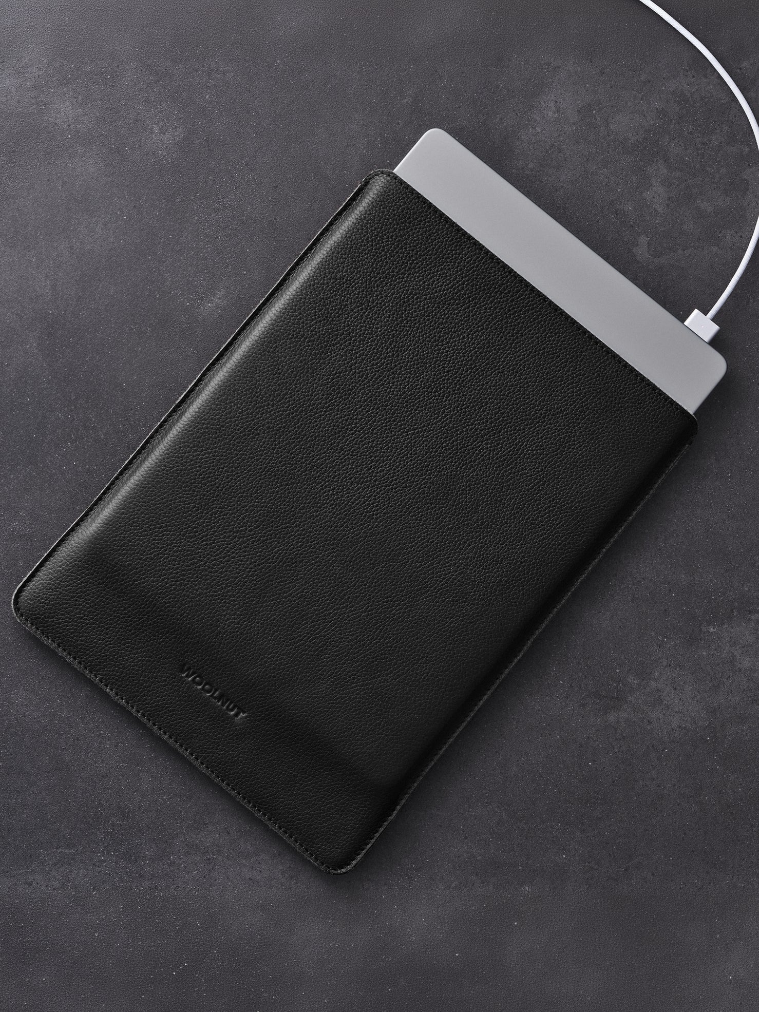 Woolnut Leather Sleeve for 15" MacBook Air - Black