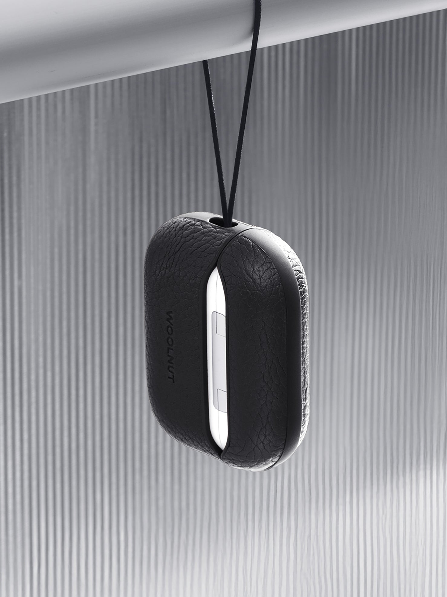 Woolnut Leather Case for AirPods Pro 3 - Black