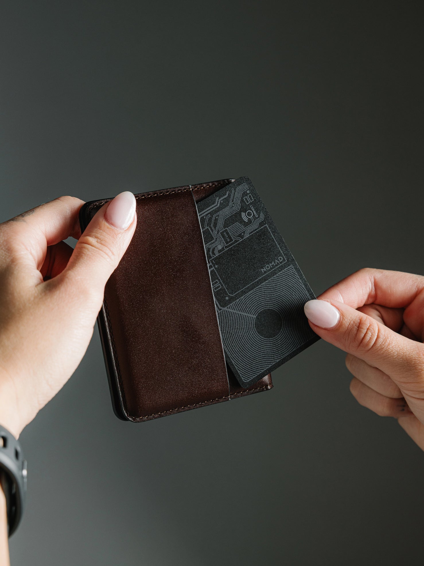 Nomad Tracking Card Air - Black - Apple (Find My)